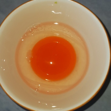 农村散养大河边鸭蛋，
