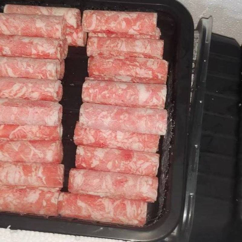 鸭肉精品雪花卷板牛油风味火锅自助餐食材量大从优源头厂