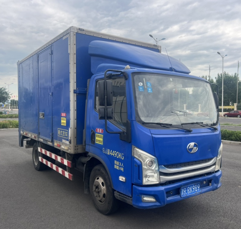 2019年5月跃进，原车尾板，国五排放，检车保险26年5
