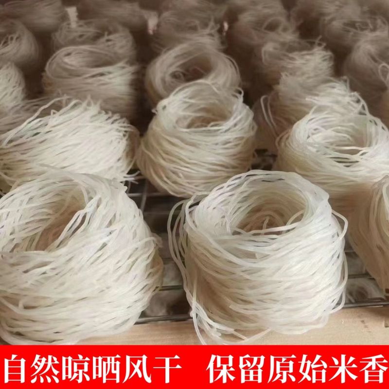 云南过桥米线，云南建水半干米线纯大米制作
