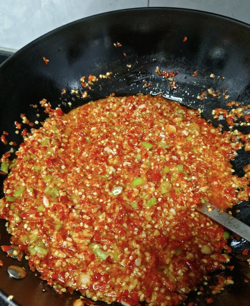 小米辣椒新鲜特辣红辣椒批发蔬菜现摘朝天椒指天椒农家自种货