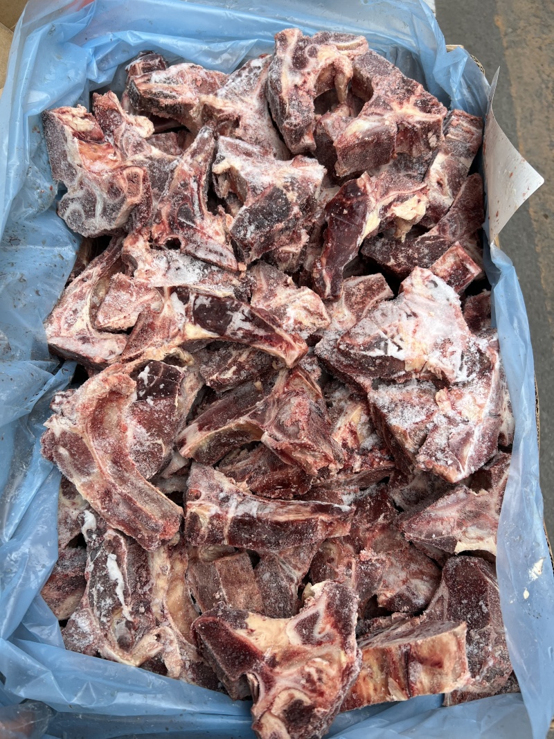21厂牛脊骨切块
