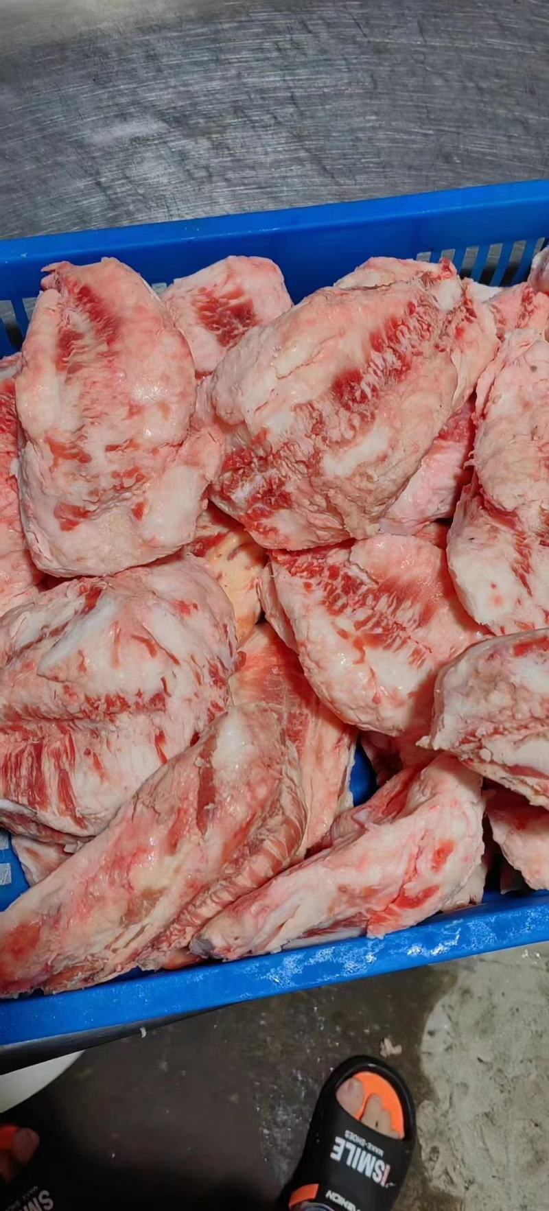 火锅烧烤烤肉**：精修牛内胸口油（大块2+1）