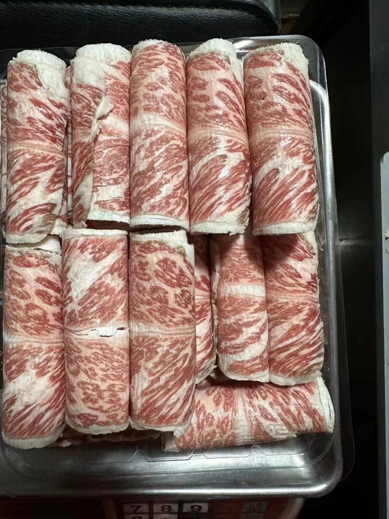 烤肉火锅西餐烧烤家庭必备：雪花牛肉
