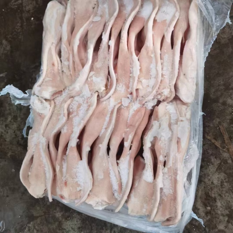 一级精品猪耳朵，大小均匀，纯干货，价格不高。