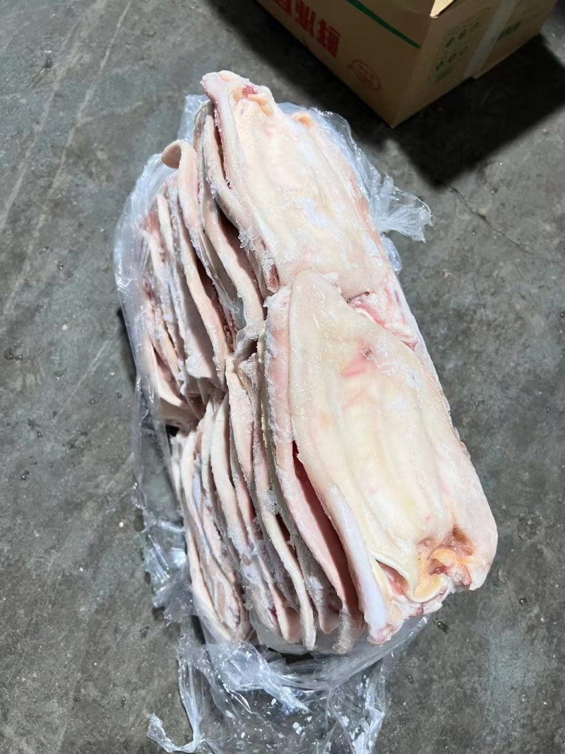 一级精品猪耳朵，大小均匀，纯干货，价格不高。