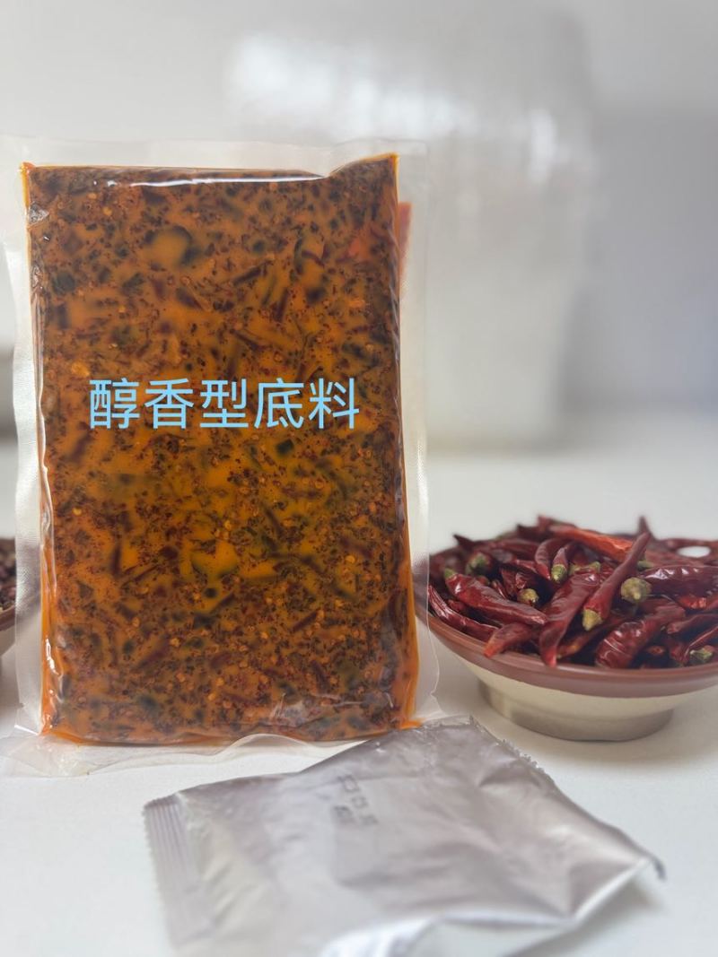 醇香型底料，纯食材纯牛油炒制，专业研发工厂直销