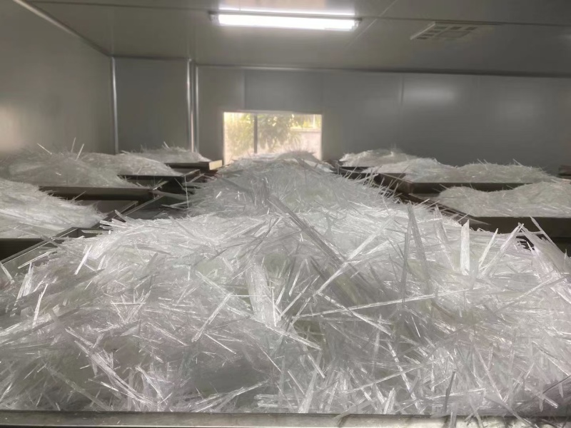 薄荷脑/薄荷冰片大量供应货源充足保质保量欢迎下单
