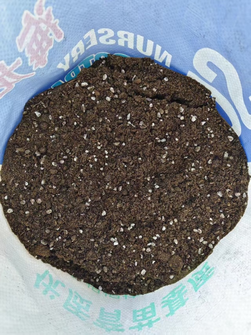 育苗基质山东进口育苗基质辣椒烤烟无草无虫卵进口育苗土