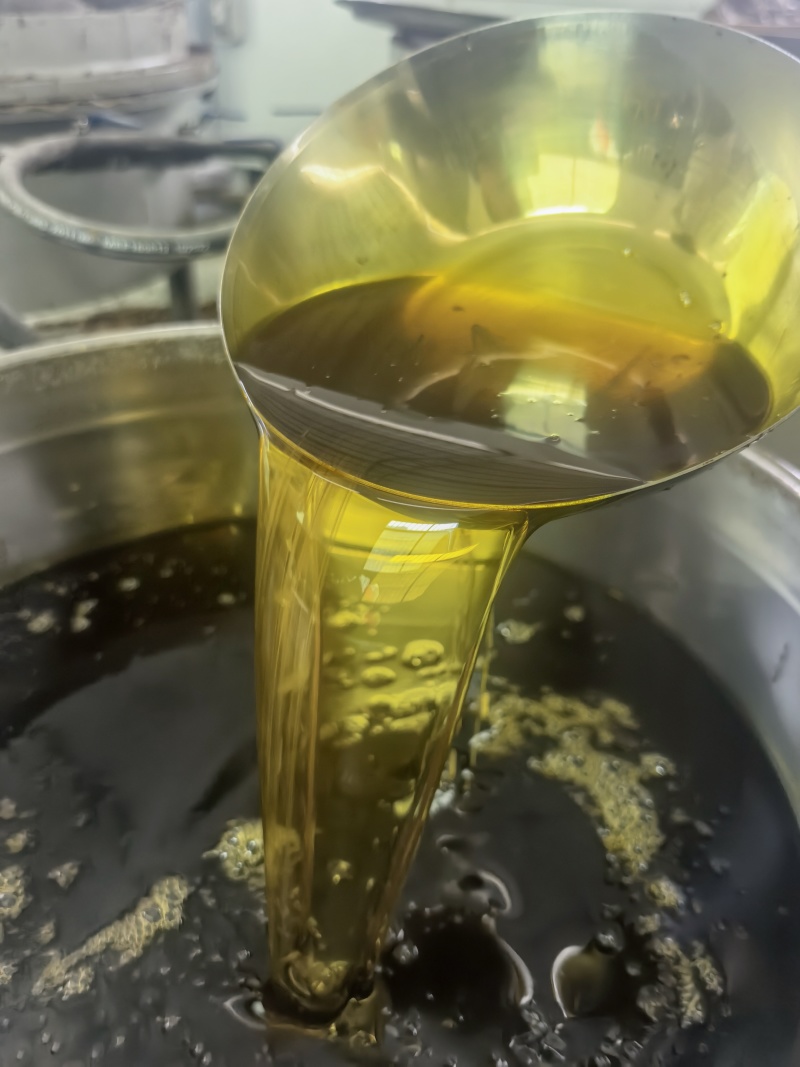【鲜榨油】物理压现榨菜籽油现货供应量大价优欢迎咨询