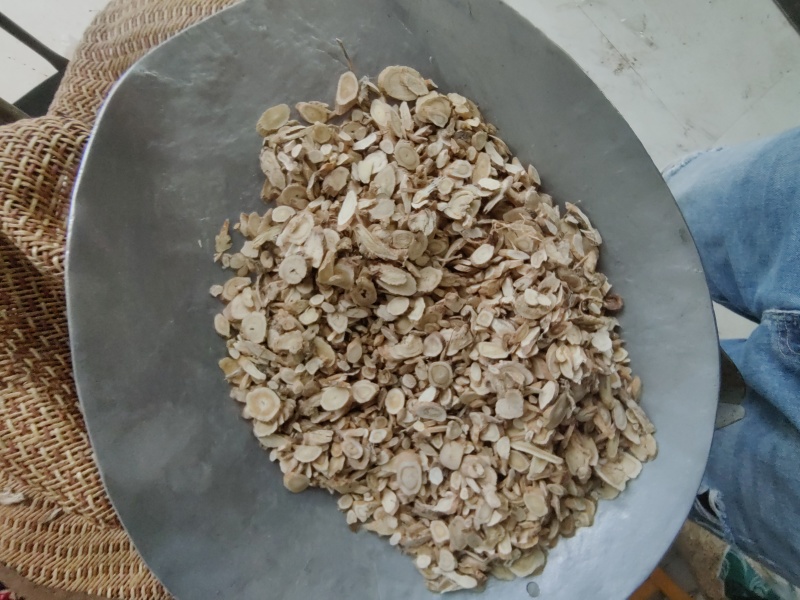 《黄芪》黄芪片缅芪道地药材尽在聚源中药