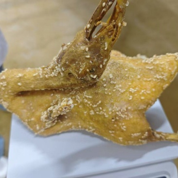裹粉油炸鸭