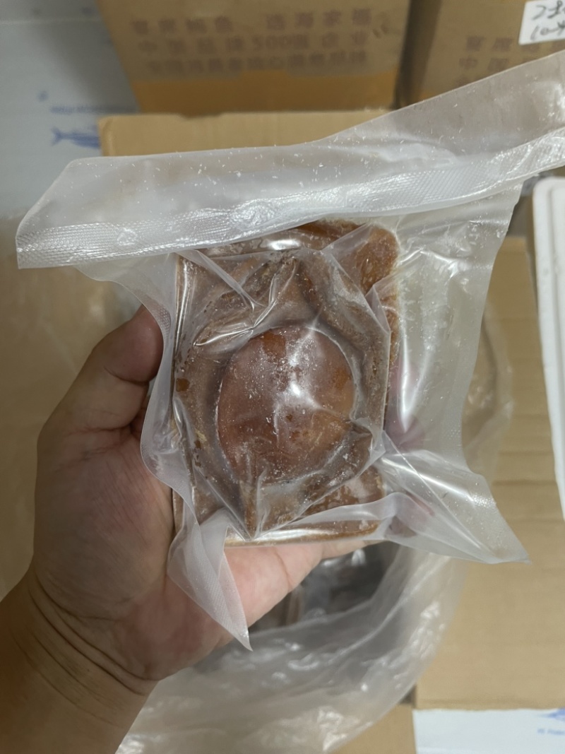 南非溏心即食鲍鱼，干鲍所致，加热即食，溏心鲍鱼