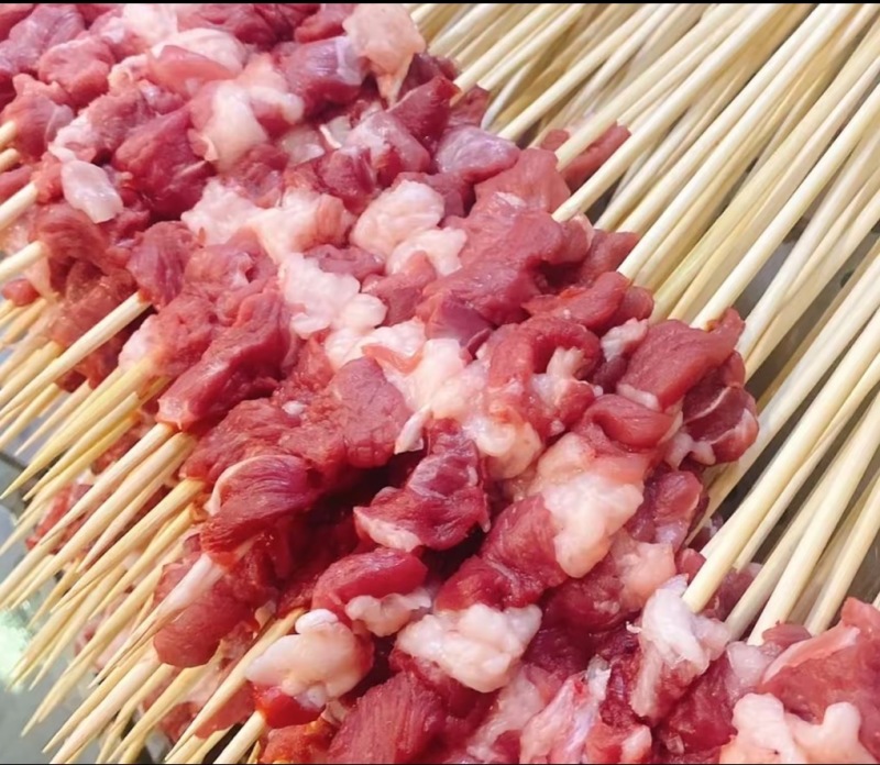 羊肉串纯手工穿串20g/串25g/串都有可定制