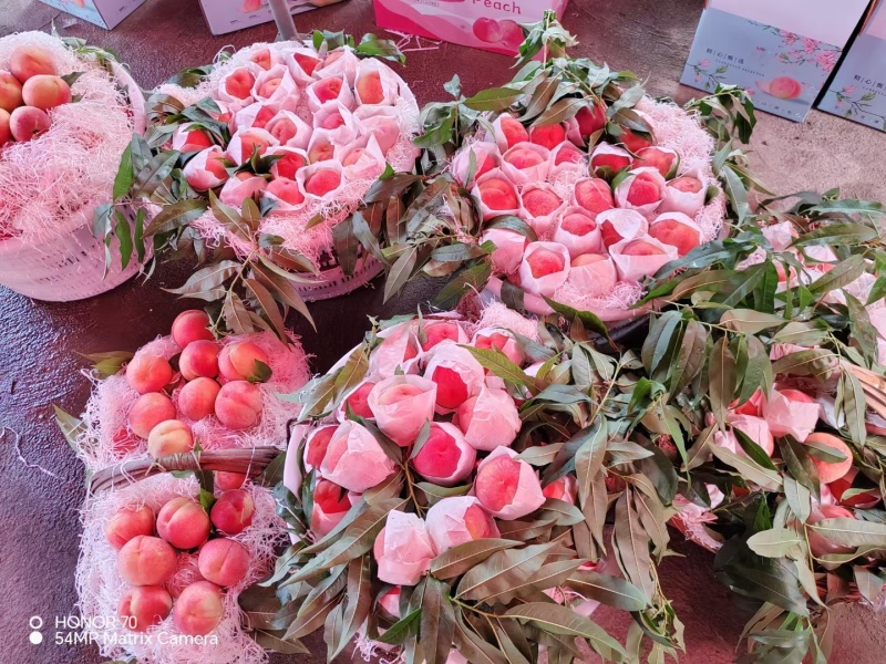 龙泉驿手撕水蜜桃