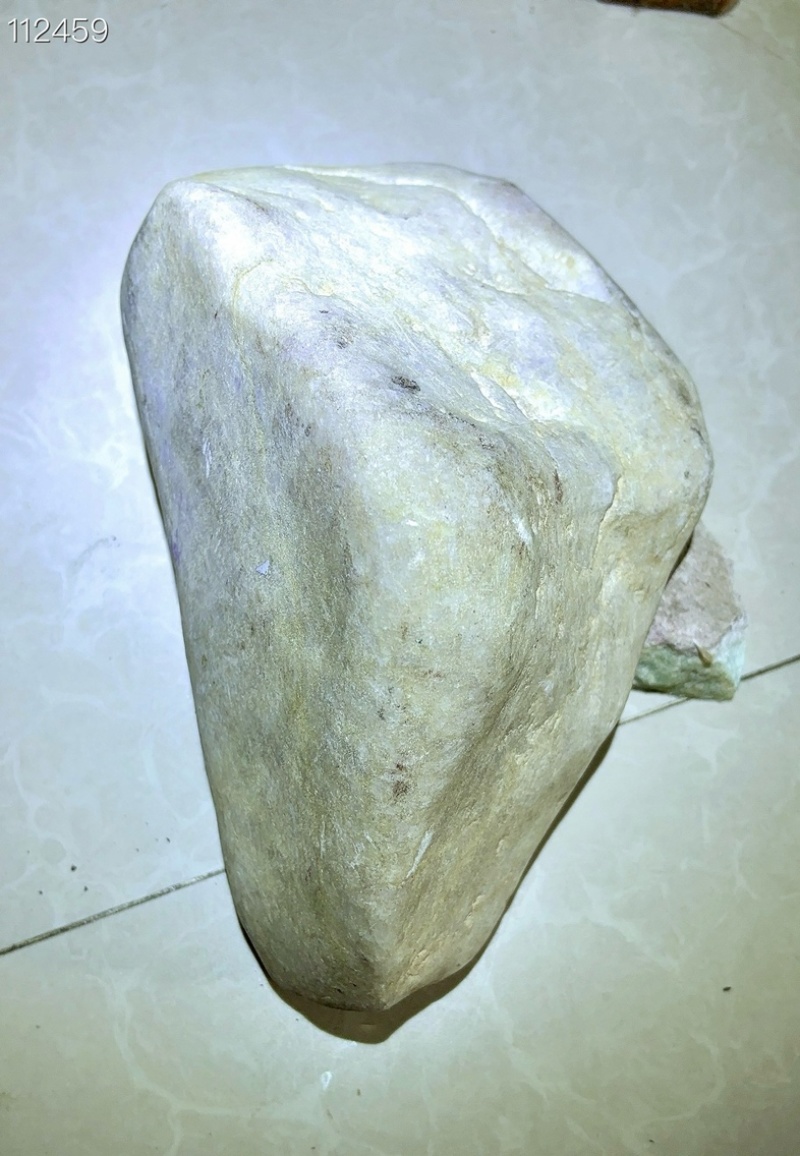 翡翠原石手镯料