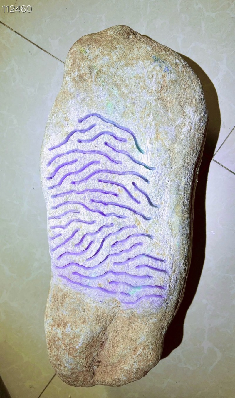 翡翠手镯料