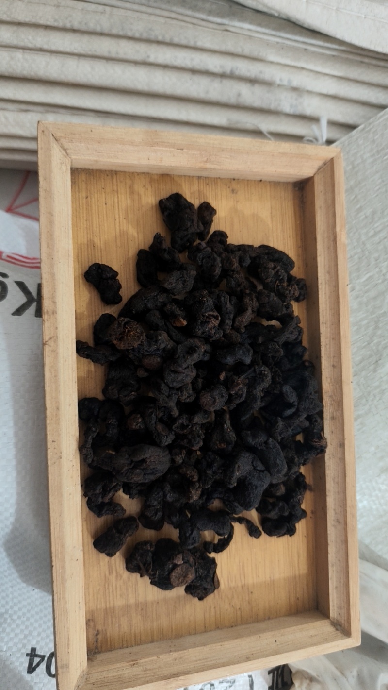 黄精茶九蒸九晒纯野生黄精泡茶煲汤泡酒