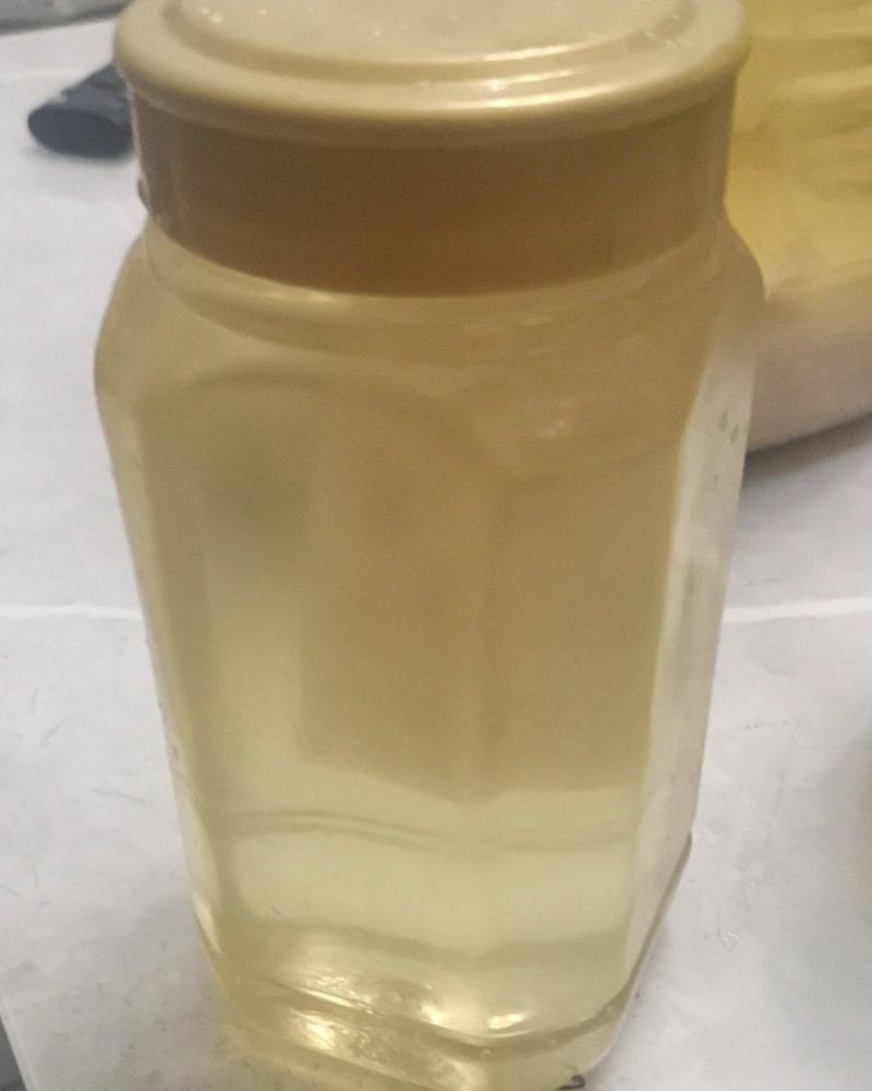 自家摇的正宗洋槐蜜
