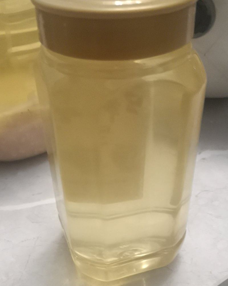 自家摇的正宗洋槐蜜