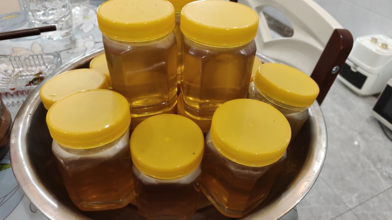 少量土蜂蜜