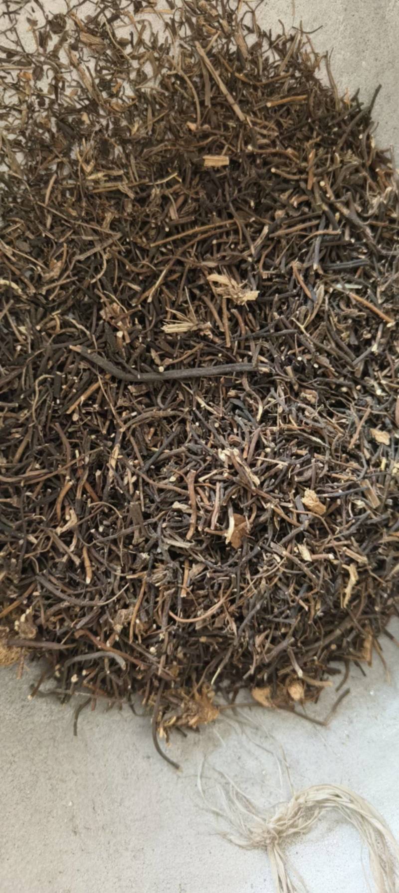 （热销）威灵仙灵仙实物拍摄量多从优产地大货中药材批发零