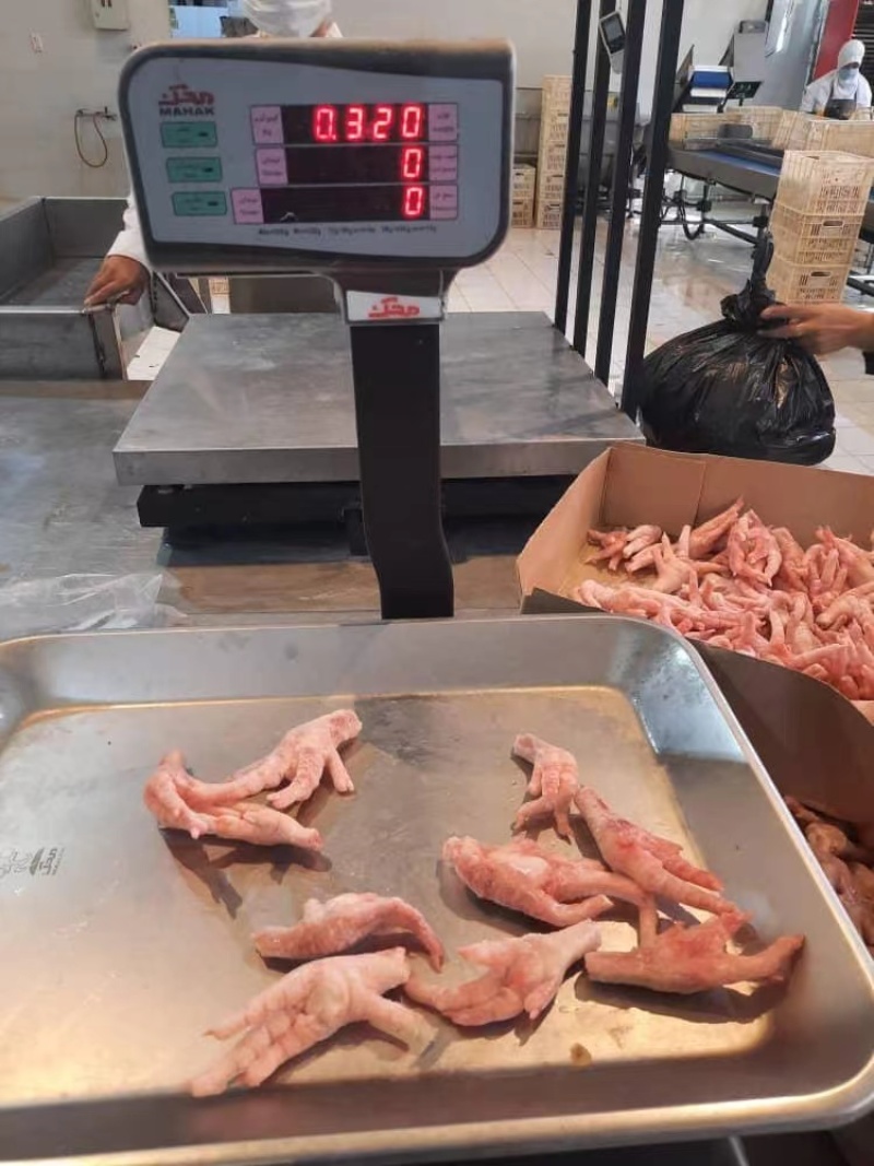 30g冻鲜鸡爪，香港港口提货，非诚勿扰，整柜出
