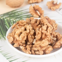 新疆纸皮核桃仁核桃肉原味