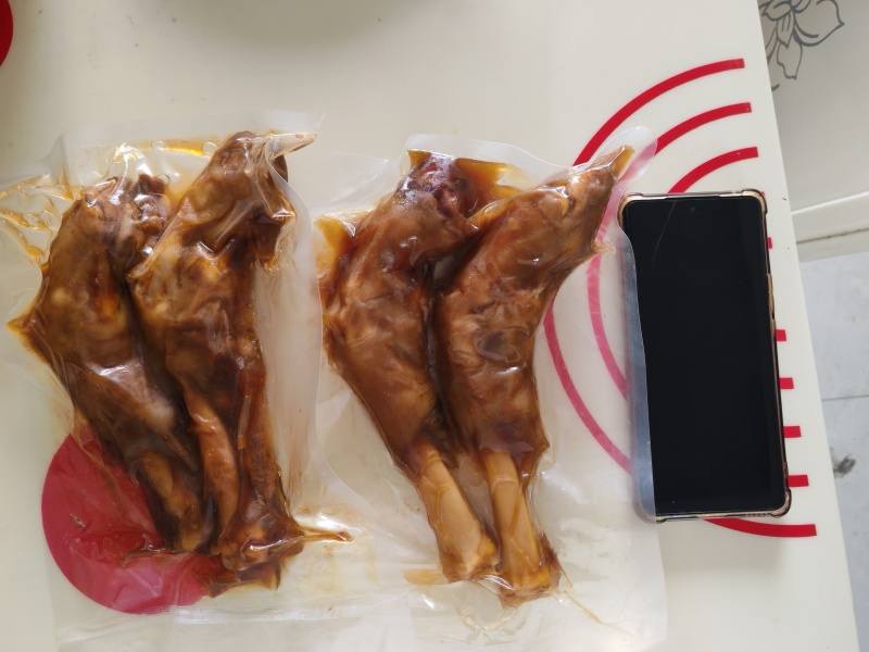 【熟羊杂】熟羊蹄开袋即食无需加工，三证齐全，厂家直销