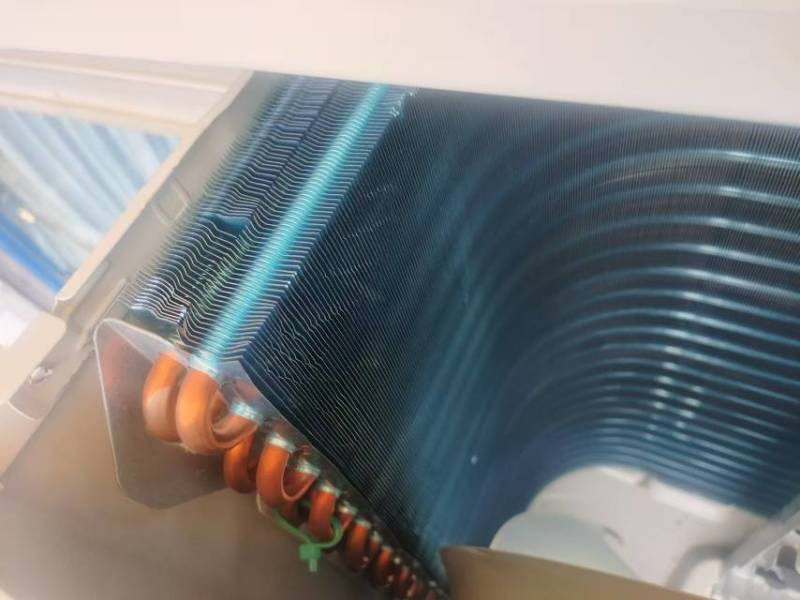 新平永虎空调俏售有限公司。专业空调21年