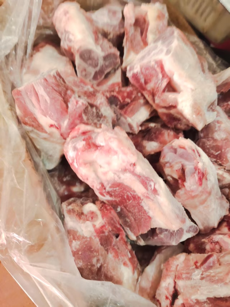 多肉前肘骨