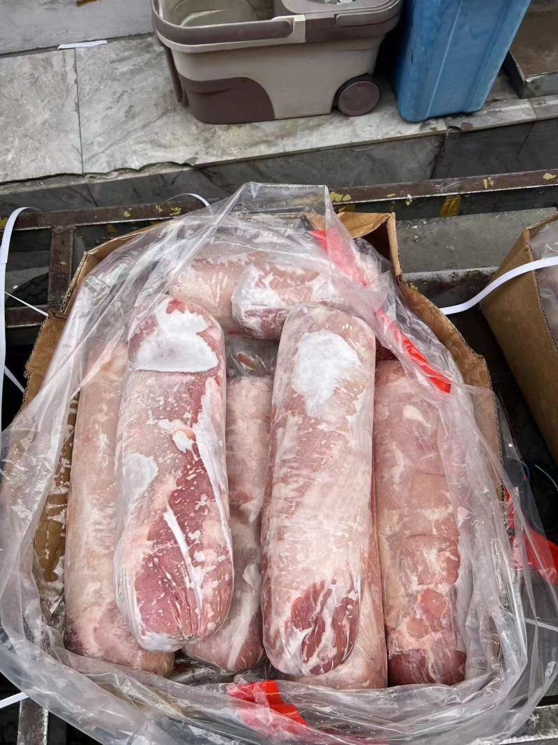 产品名：龙大三号肉规格：25kg猪源：国产日期：25，