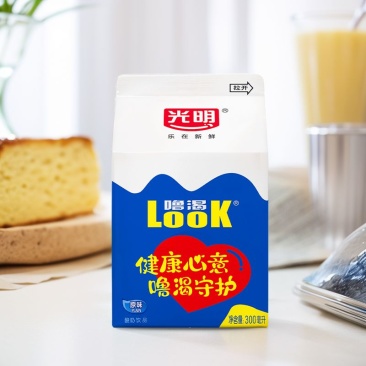 【夏上新】光明噜渴LOOK酸奶原味300ml*12瓶礼盒装常