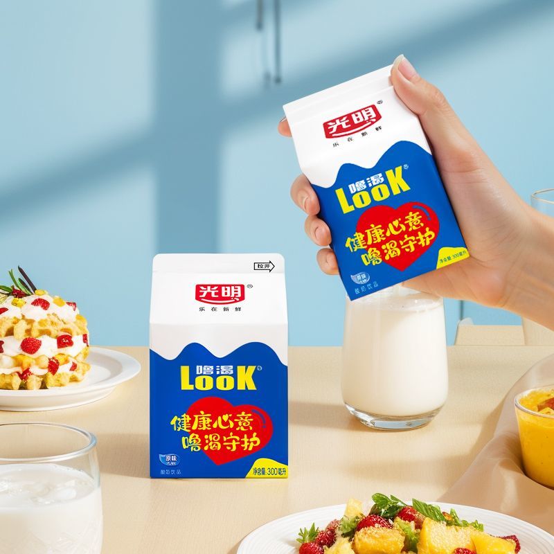 【夏上新】光明噜渴LOOK酸奶原味300ml*12瓶礼盒装常