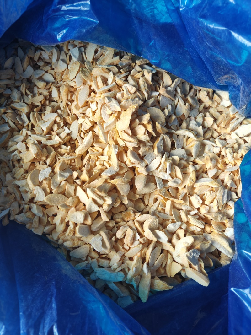 大降价冻干黄桃片，黄桃干，低价实惠