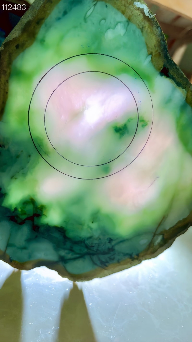 翡翠手镯料