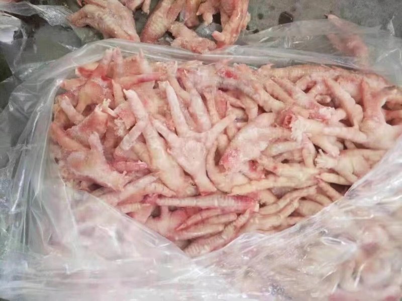 精品鸡凤爪，干净无调理，原版工厂直销量大从优。