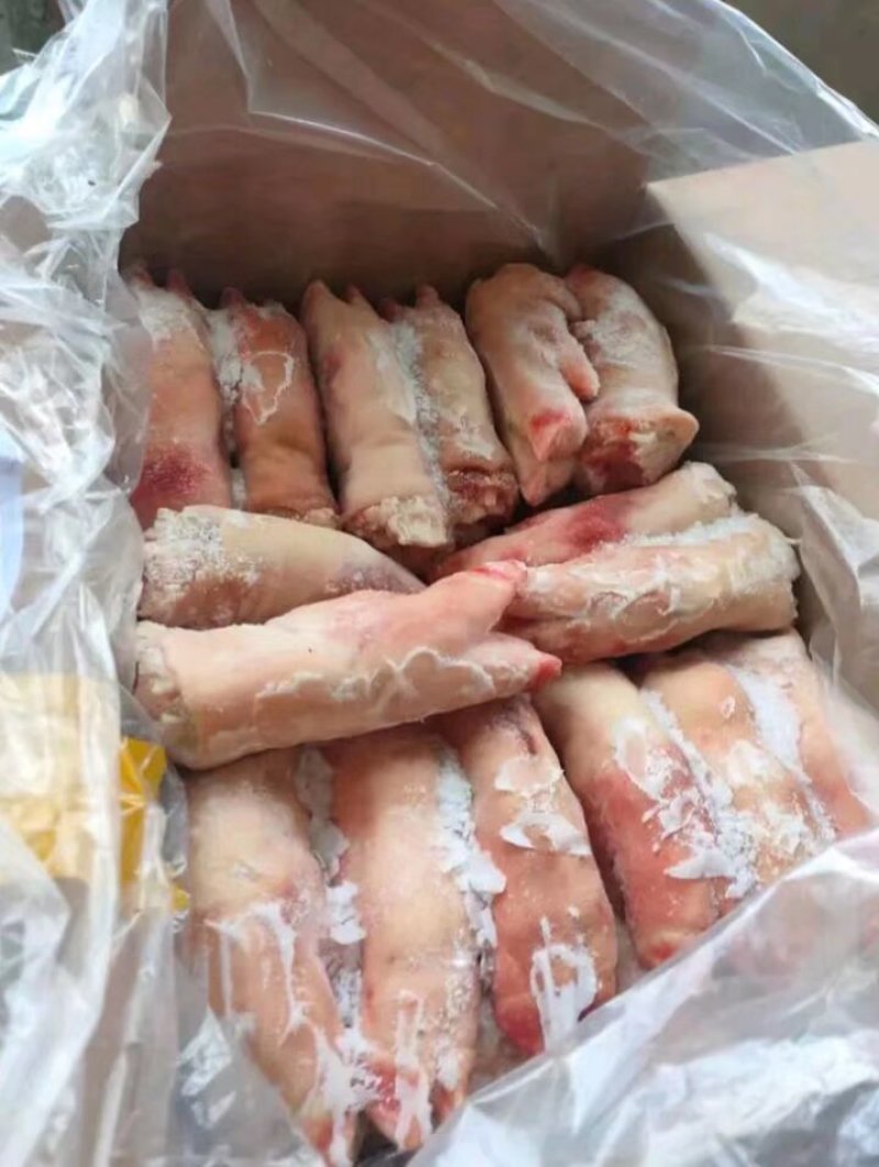 精品猪蹄，工厂直发，规格型号齐全，当年新货
