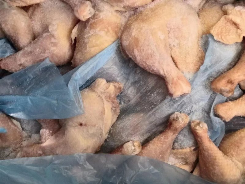 精品鸡中翅，工厂直发，干净无调理，当年新货