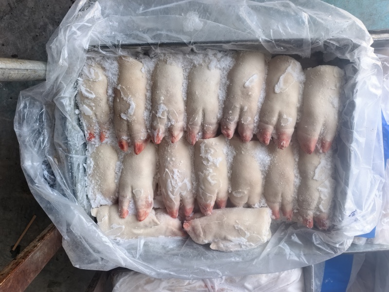 纯干带筋猪手，山东泰安发货，厂家直销，量大优惠