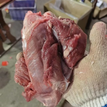 国产纯干大块牛碎肉