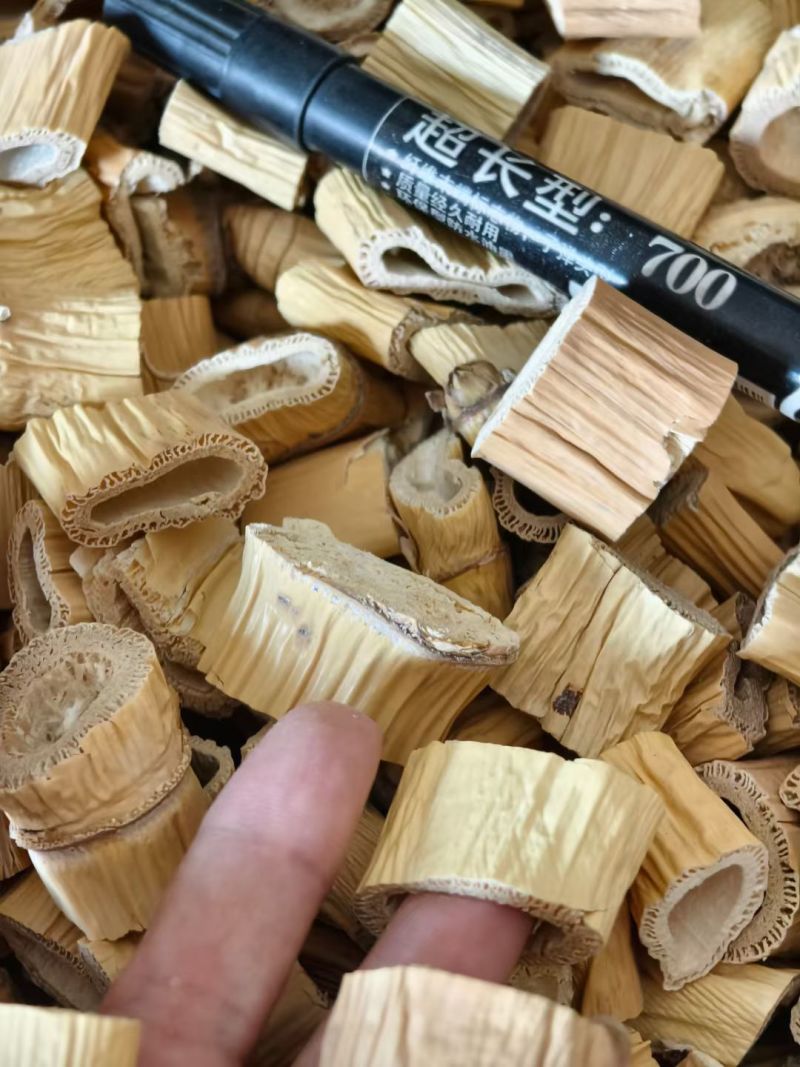 厚肉大芦根新货干净颜色好实体百万销量包你满意