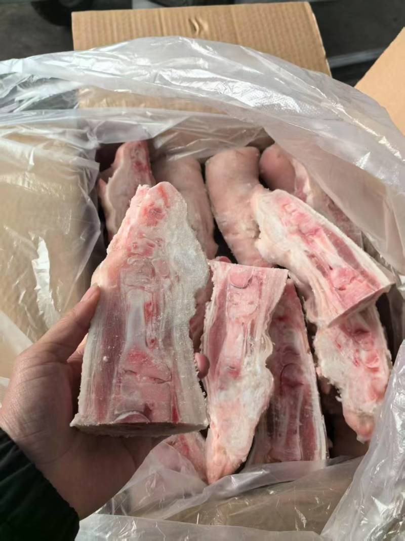 劈半猪蹄