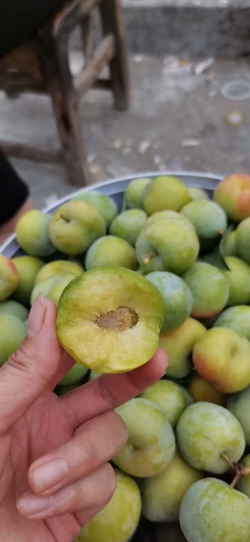 青脆李子
