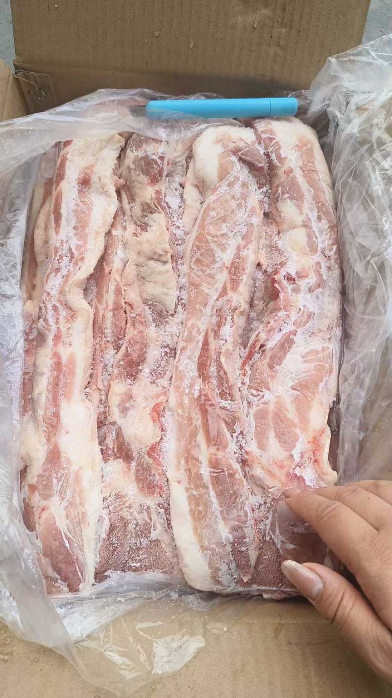 肥猪去皮五花肉条
