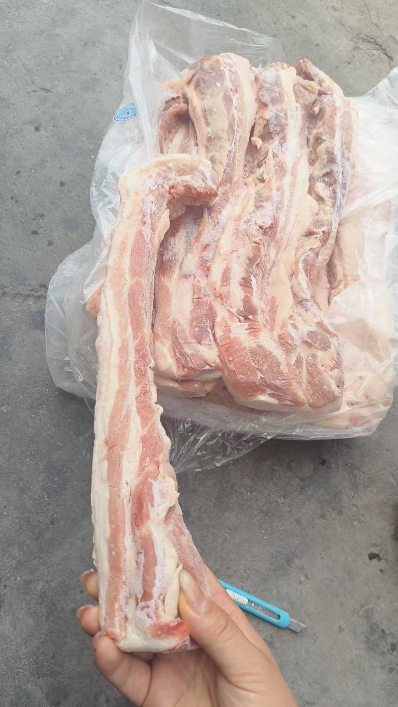 肥猪去皮五花肉条