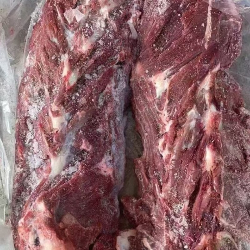 满肉牛脖骨
