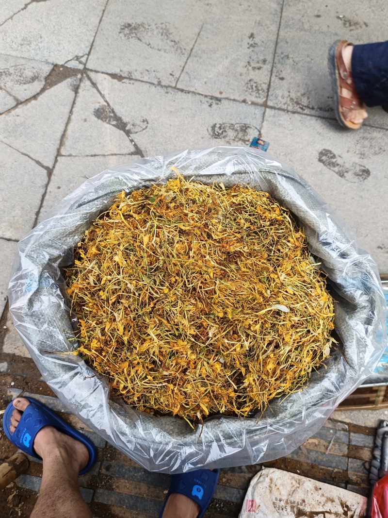 野生金银花蒸熟晒干无硫颜色金黄5斤包邮