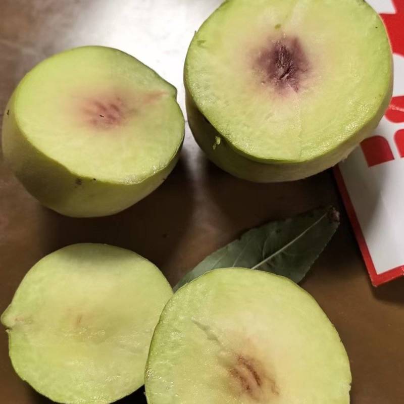 罐头桃