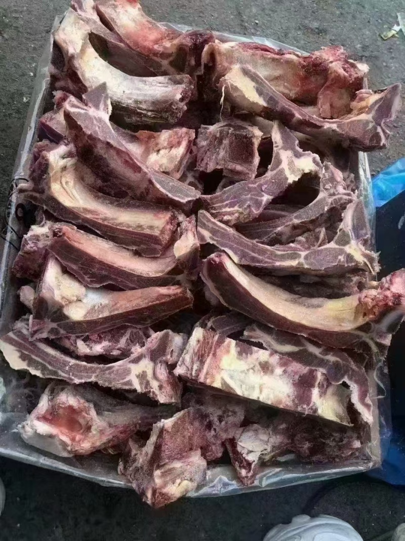 肋眼骨